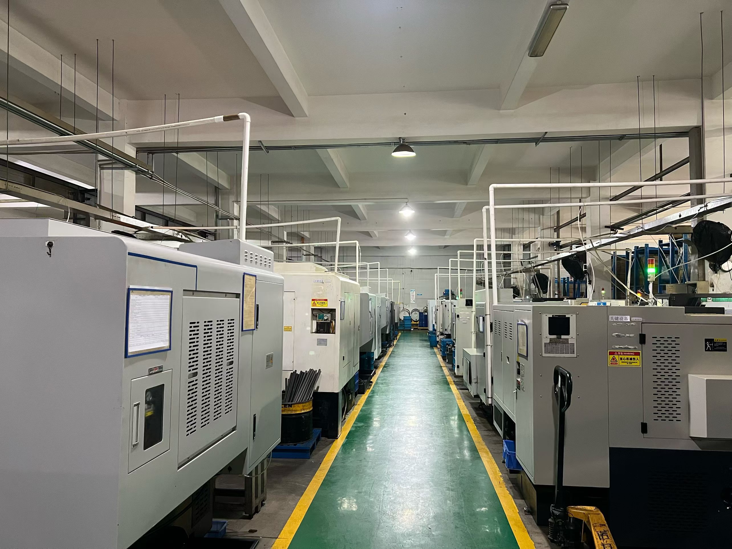 NINGBO XIAOYUE AUTO PARTS CO., LTD. Production Workshop